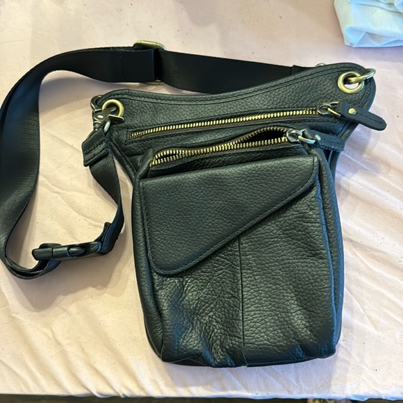 Accessories - Belt Bag